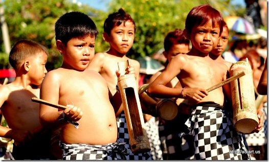Ogoh Ogoh - Nyepi 2010 - pengrupukan - tabanan - bali - 2 Ogoh Ogoh - Nyepi 2010 - pengrupukan - tabanan - bali - 2