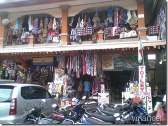 sukawati art market